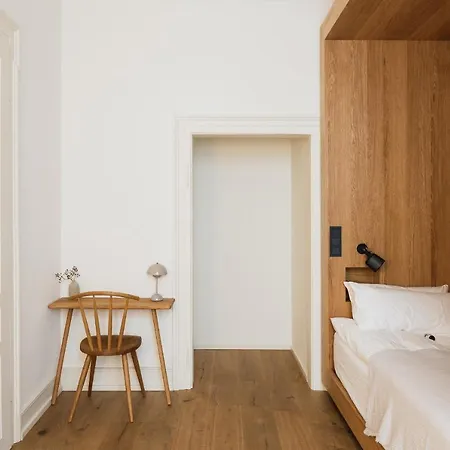 Edith * シュトゥットガルト